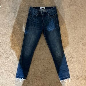 Abercrombie skinny jeans in size 6
